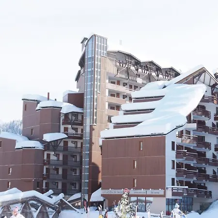 Apartment **appartement T3 Skis Aux Pieds Avec Balcon, Parking Et Ski-casier, Ideal Pour Skieurs !** - Fr-1-513-18